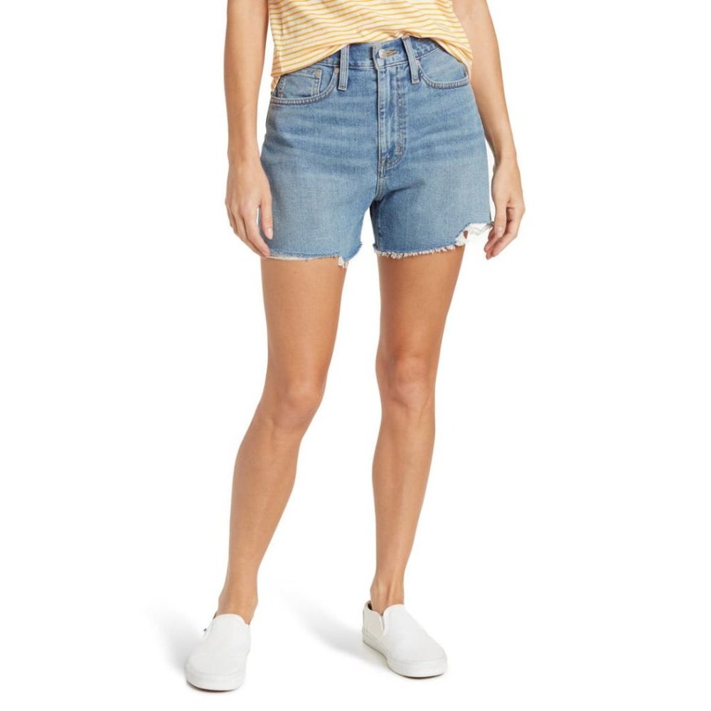 New MADEWELL Momjean Chewed Hem Denim Shorts Size 33